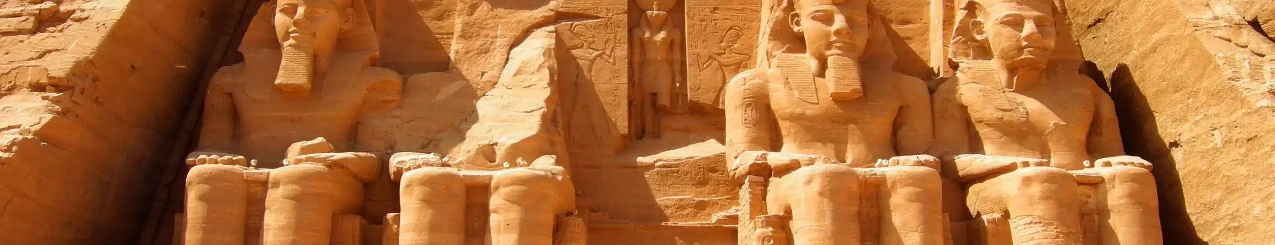 Egipto Clásico con Abu Simbel · Semana Santa